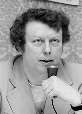 Gordon R Dickson